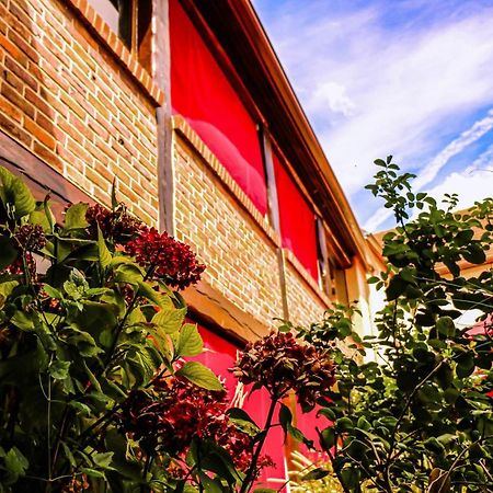 Auberge de la Vieille Ferme Le Meux Exterior foto